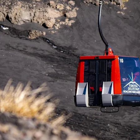 Il Rifugio Di Aitna Ragalna